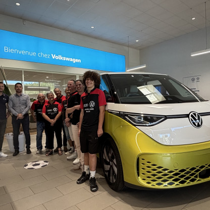 Remise des nouveaux maillots par VW AUDI Groupe Fabre d'Albi